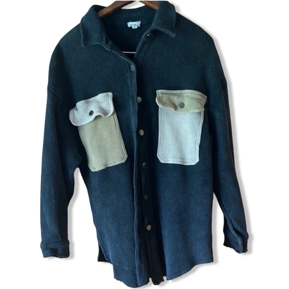 POL In My Cozy Era Ribbed Color-block Pockets Oversized Shacket Size Small - Picture 2 of 3